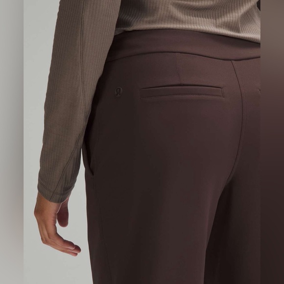 NWT Lululemon Tapered Leg Mid Rise Pant 7/8 Length Luxtreme Espresso Size Small - Picture 5 of 12